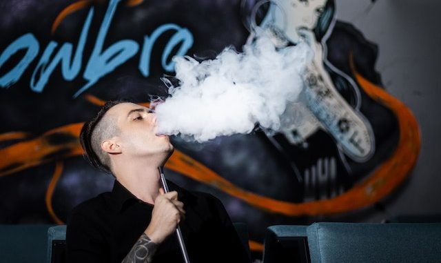 vape-addiction-flavours-health-issues