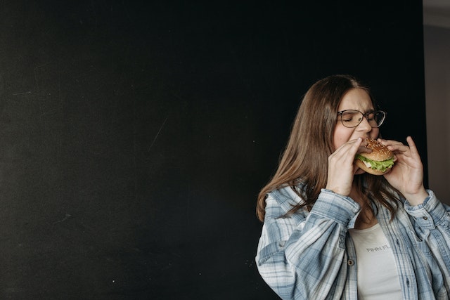 how-long-after-wisdom-teeth-removal-can-i-eat-a-burger